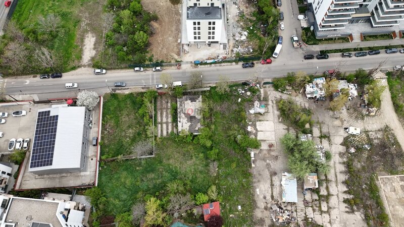 Baneasa - Intrarea Straulesti  - teren de vanzare