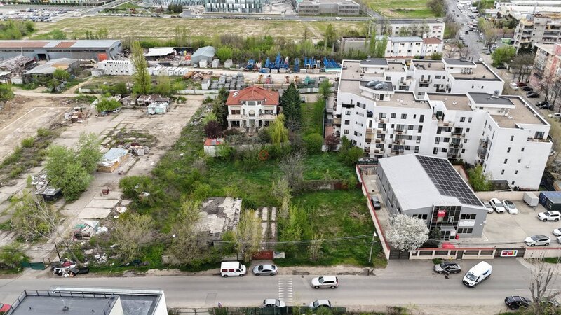 Baneasa - Intrarea Straulesti  - teren de vanzare